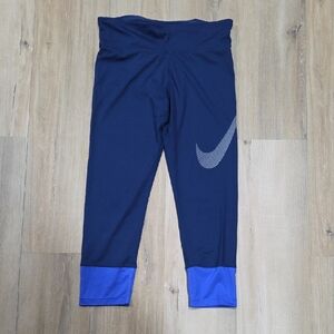 Nike Women's Navy and Blue Capris